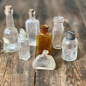7 vintage glass bottles/ apothecary/ pharmacy